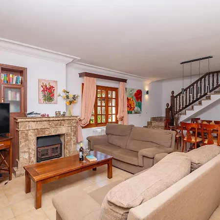 Carla By Sealand Villa *